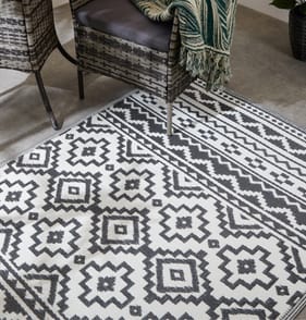 The Outdoor Living Collection Garden Rug 120 x 180cm - Grey Aztec