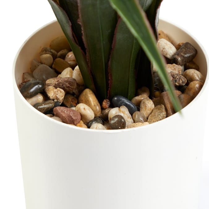 Home Collections Faux Grass in White Pot