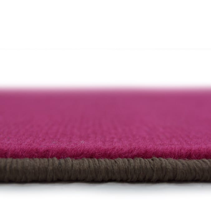 Essentials Maestro Border Plain Rug 60 x 100cm