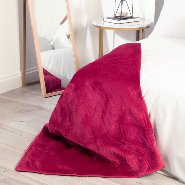 Home Collections Pinsonic Velvet Throw Home Bargains