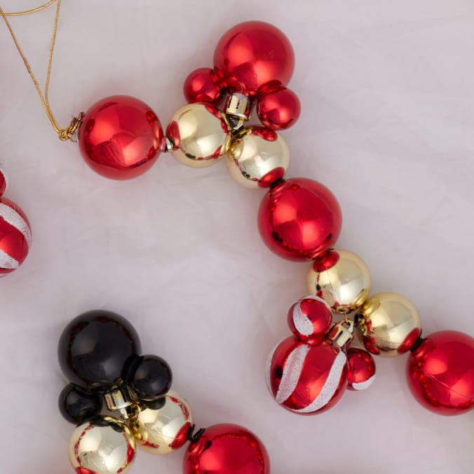 Disney Mickey And Friends Bauble Garland