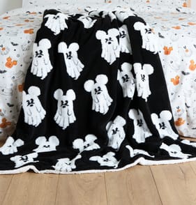 Mickey And Friends Halloween Tufted Throw
