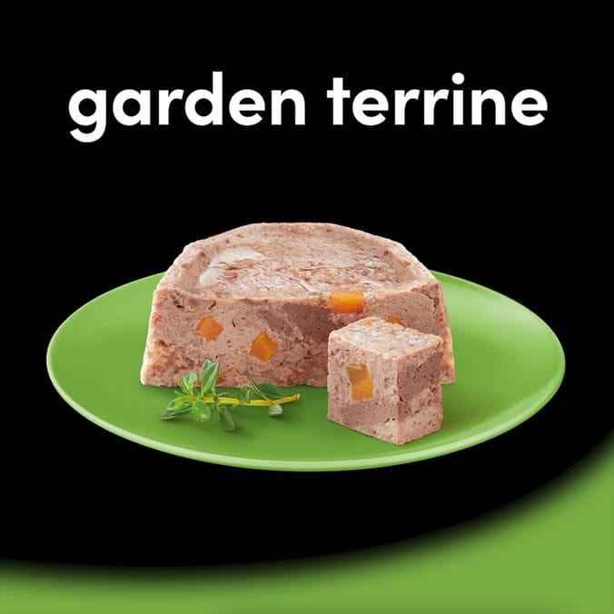 Cesar Garden Terrine Wet Dog Food in Tray 8 x 150g
