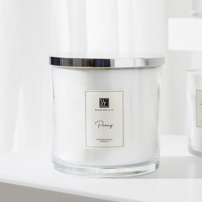 Wickford & Co Premium Scented Candle 2.2kg - Peony