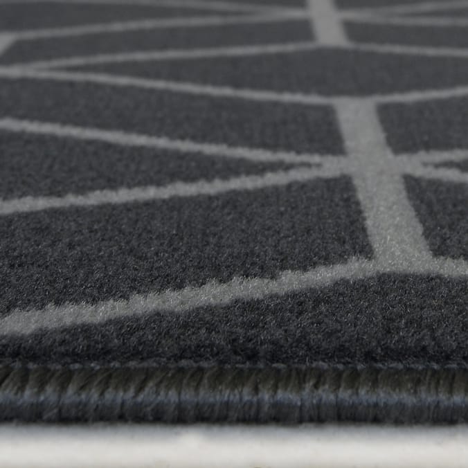 Essentials Maestro Geometric Runner - Grey 55 x 185cm