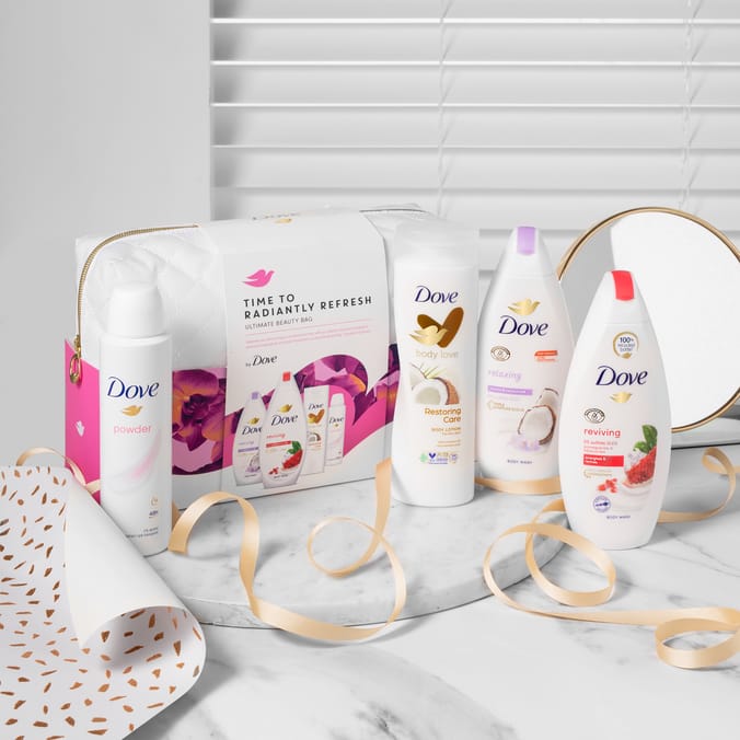 Dove Time To Radiantly Refresh Ultimate Beauty Bag Gift Set