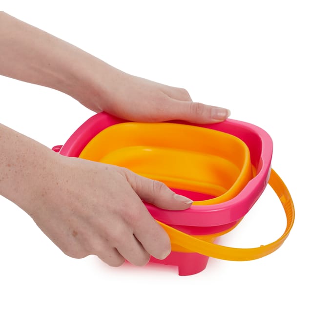 Sun 'N' Fun Collapsible Beach Bucket