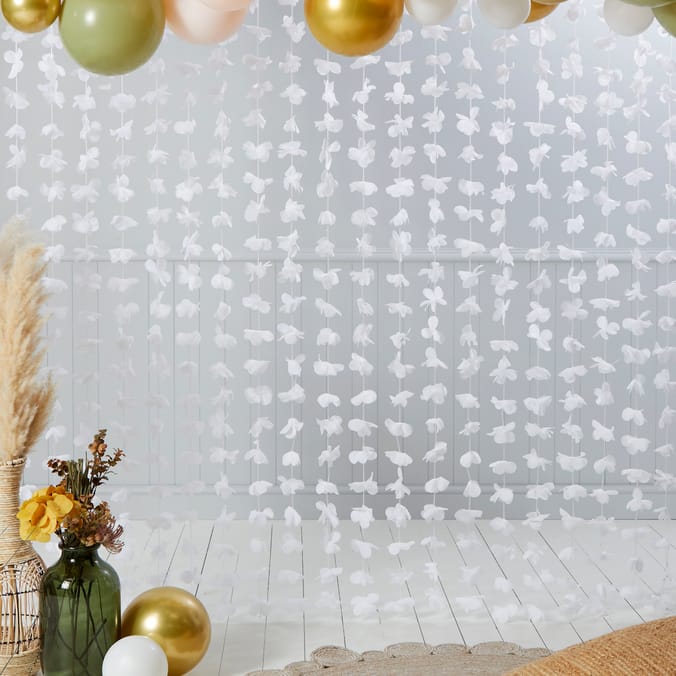 Let's Party Flower Curtain