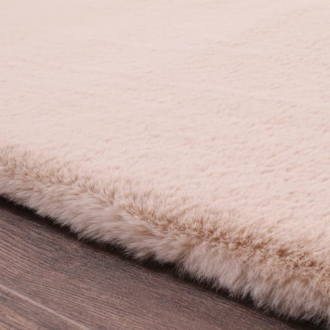 Luxe Plain Faux Fur Rug Natural Home Bargains