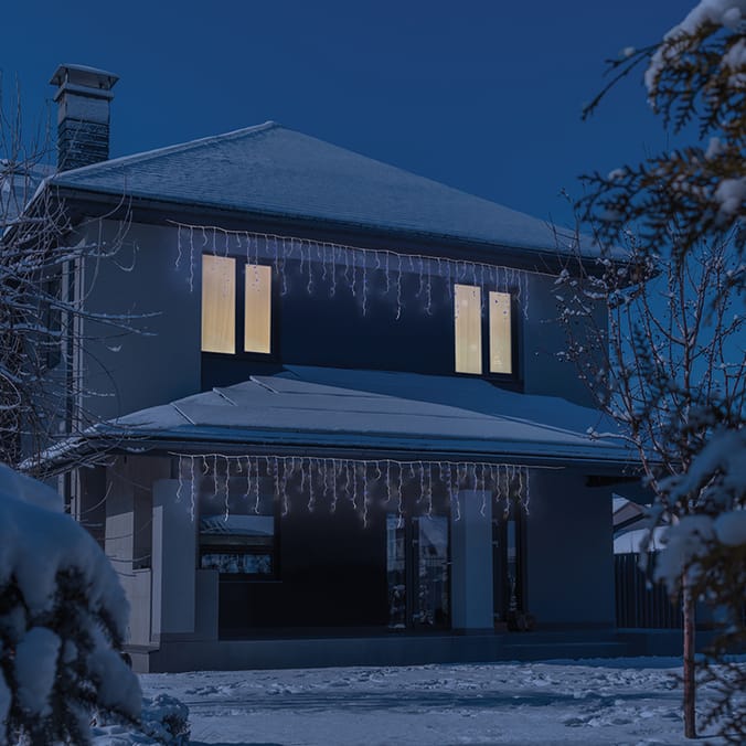 Prestige Mains Operated 1000 LED Gutter Icicle Lights