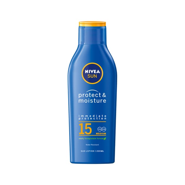Nivea Sun Moisturising Sun Lotion 200ml SPF15 Home Bargains