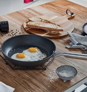 Tom Kitchin Aluminium 30cm Frying Pan