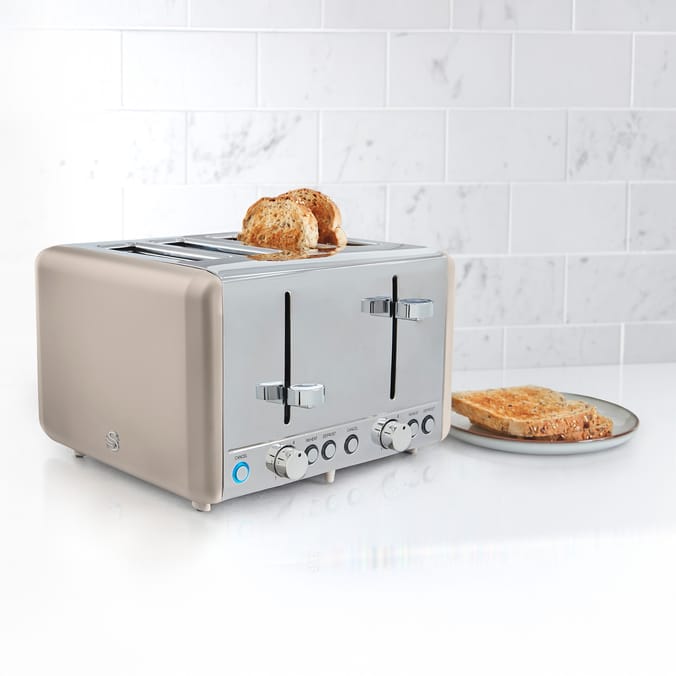 Swan 4 Slice Toaster - Latte