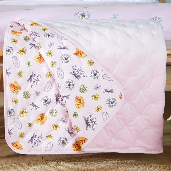 Gilmore Girls Quilted Throw 