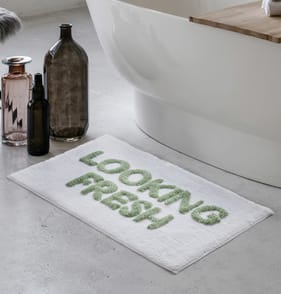Bath Slogan Bath Mat - Looking Fresh