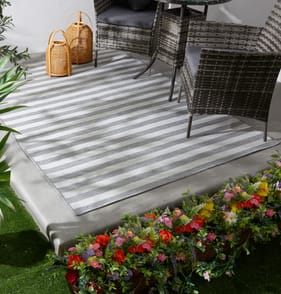 Jardin Outdoor Woven Rug 160 x 230cm - Large Stripe