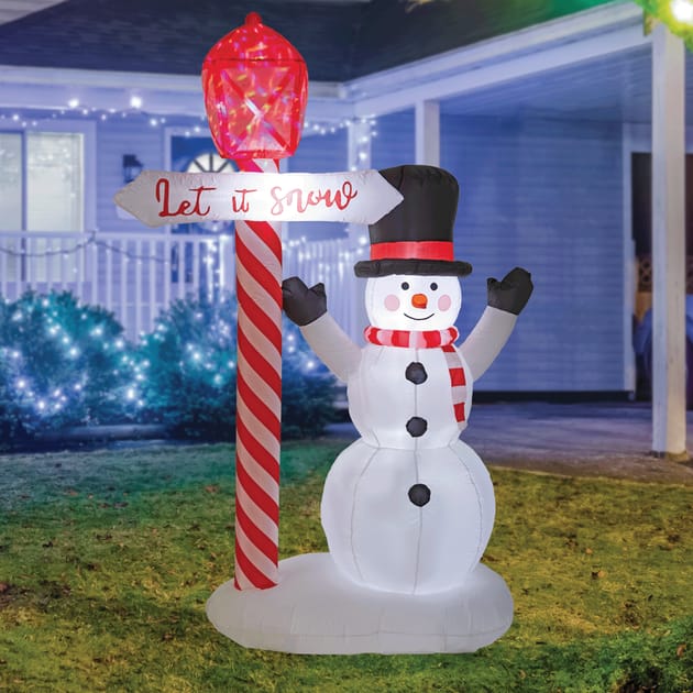 Prestige Light Up Self Inflating Snowman With Lamppost 7ft | Home Bargains