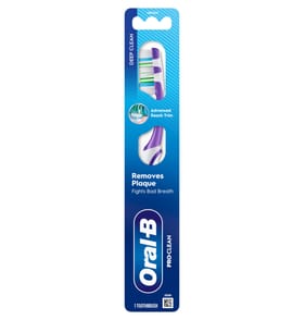 Oral-B Pro-Clean Manual Toothbrush, Removes Plaque & Fights Bad Breath - Medium