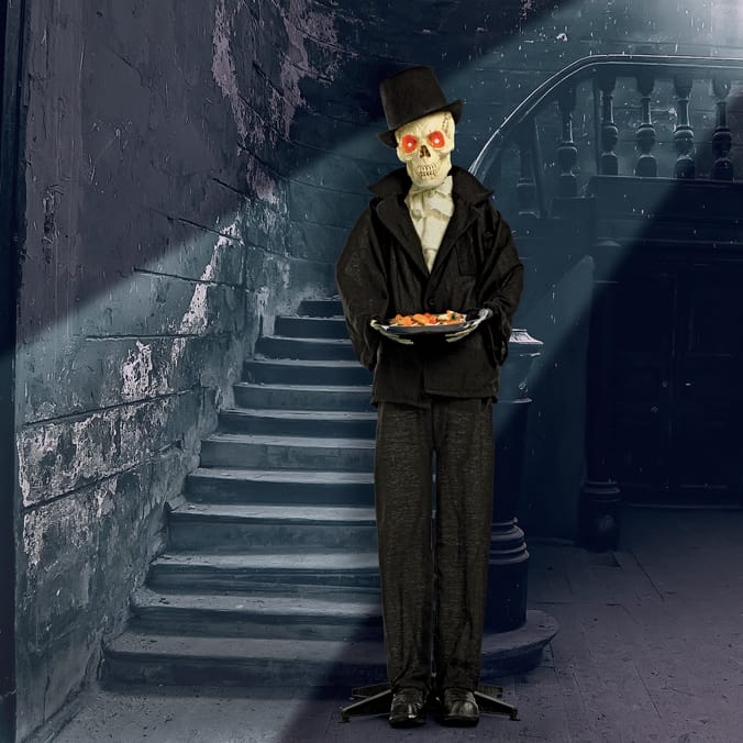 Haunted House Animated Spooky Butler 5