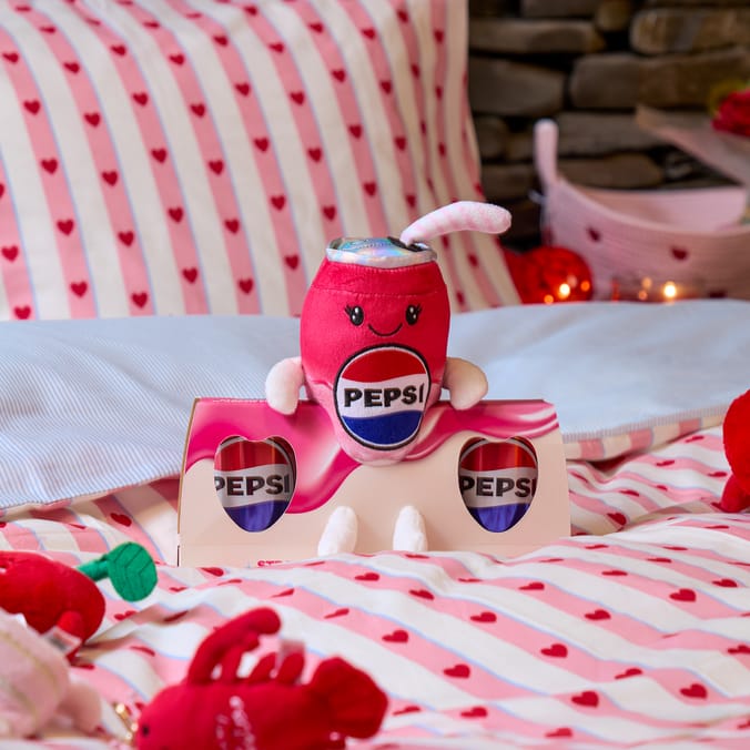 Pepsi Strawberry 'N' Cream Plush Set