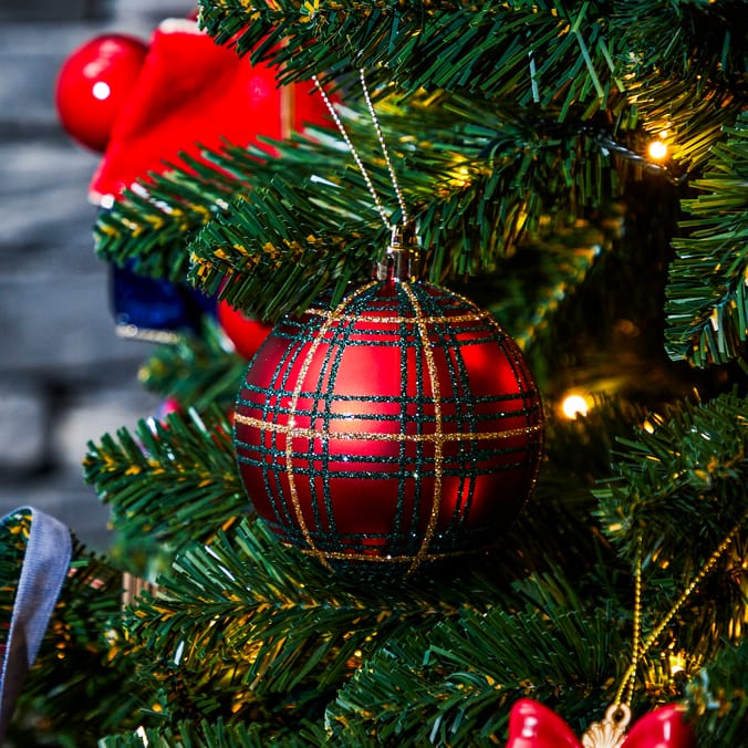 The Lifestyle Edit Timeless Christmas Baubles 15 Pack