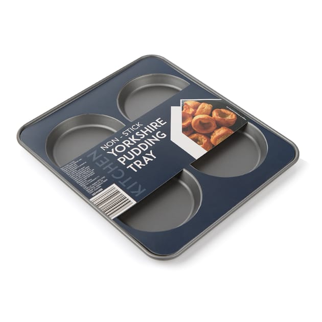 Kitchen 4 Cup Yorkshire Pudding Tray | Home Bargains