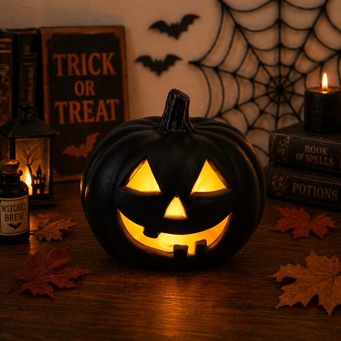 Hallow Scream Mini LED Pumpkin Decoration