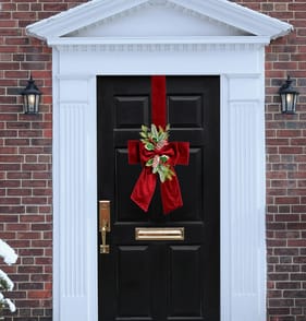 Festive Feeling Christmas Over The Door Bow