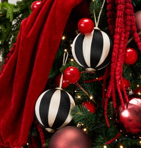 Festive Feeling Satin Stripe Christmas Bauble 6 Pack - Black