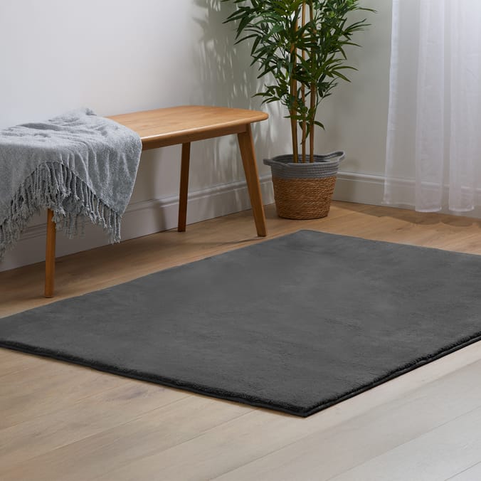 Home Collections Faux Fur Rug