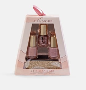  A La Mode 4 Piece Nail Set