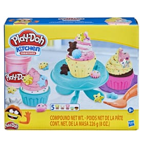 Play-Doh Kitchen Creations Confetti Cupcakes Playset