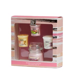 Wickford & Co. 4 Piece Candle Gift Set