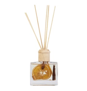  Wickford & Co Winter Filled Diffuser 100ml - Eucalyptus & Clove