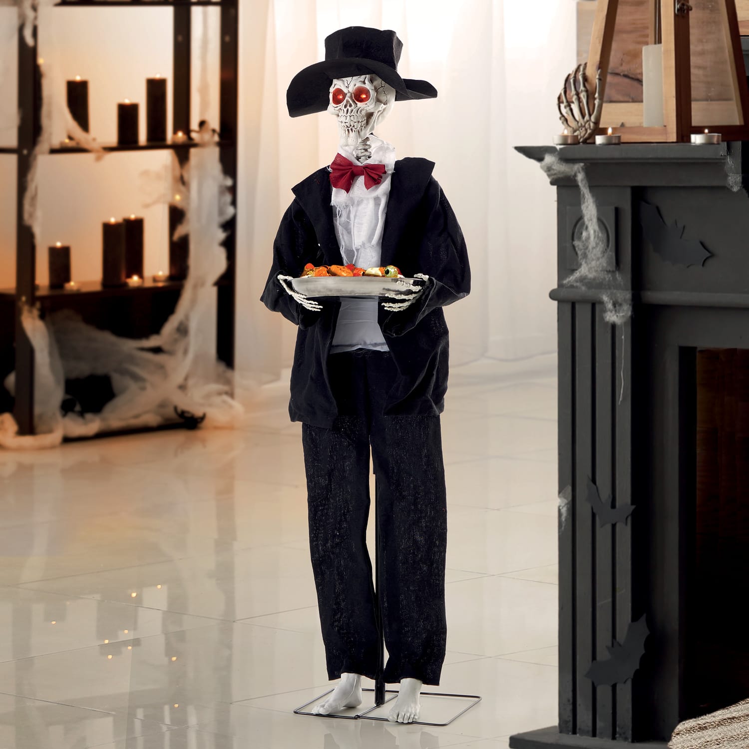 Haunted House Animated 4Ft Spooky Butler | Home Bargains