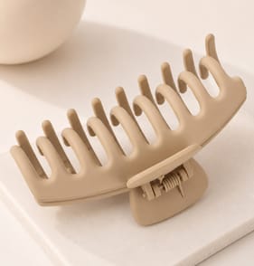 Matte Claw Clip