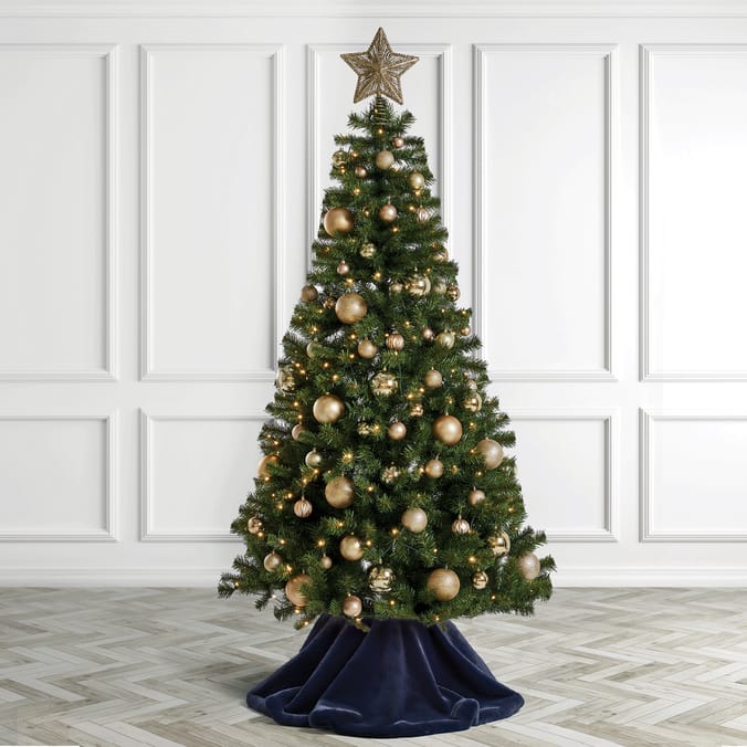 Elegance Faux Fur Tree Skirt