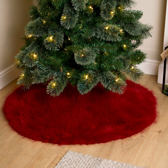 Festive Feeling Christmas Faux Fur Tree Skirt