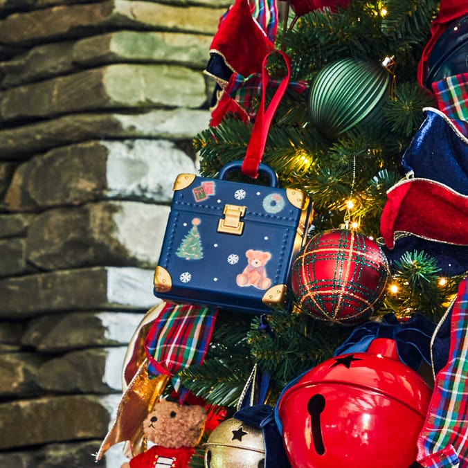 The Lifestyle Edit Timeless Christmas Suitcase Decoration