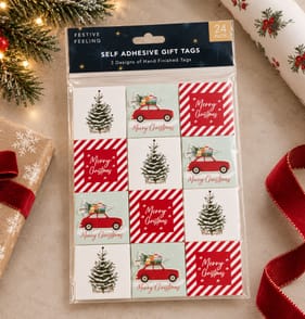 Festive Feeling Luxury Self Adhesive Gift Tags - Red & White
