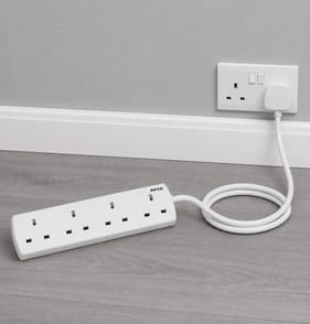 Pifco Extension Socket 2m - 4 Way Gang