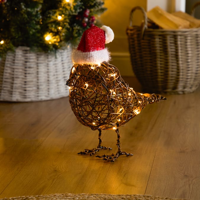 Prestige LED Rattan Robin