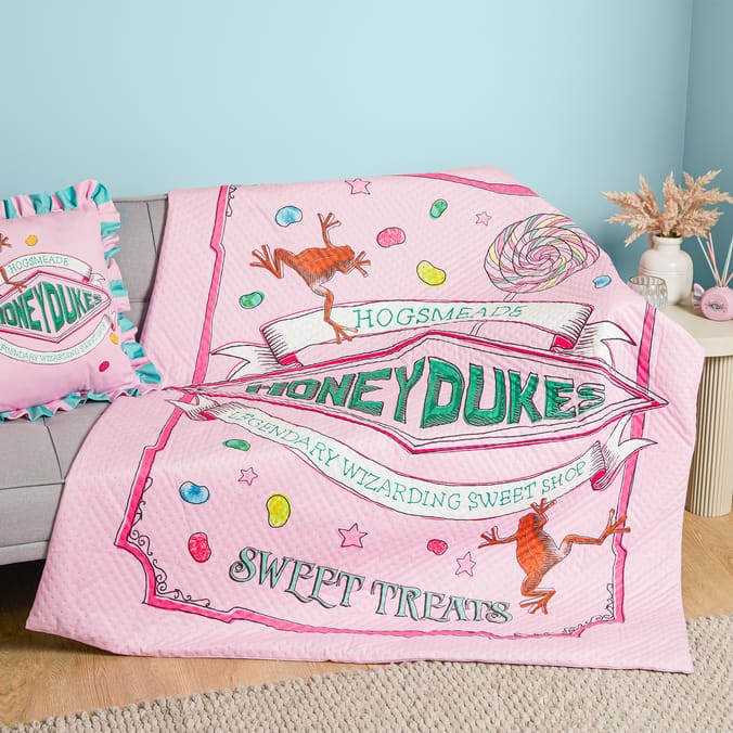 Harry Potter Honeydukes Quilted Throw