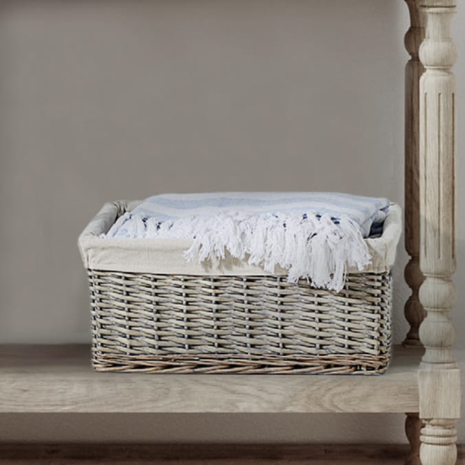 Home Collections Wicker Basket With Liner