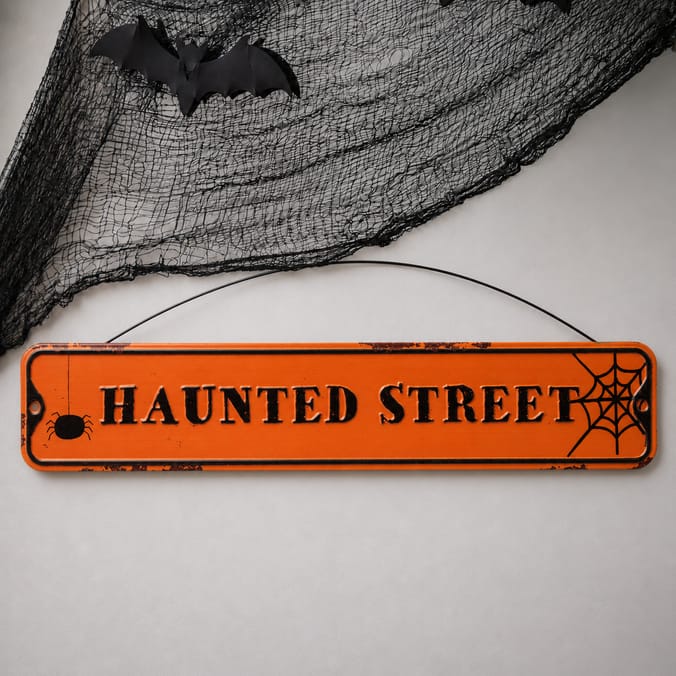 Hallow Scream Sign Metal Plaque - Haunted Street