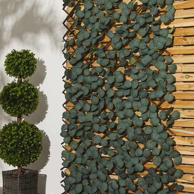 Jardin Expandable Artificial Eucalyptus Trellis