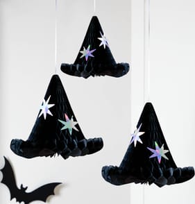 Hallow Scream Hanging Witch Hats