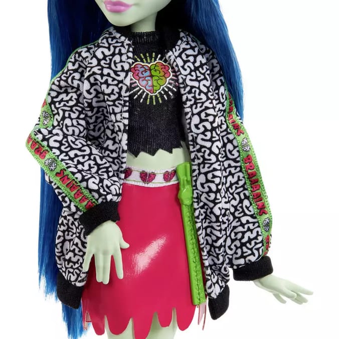 Monster High Doll with Pet & Accessories - Ghoulia Yelps