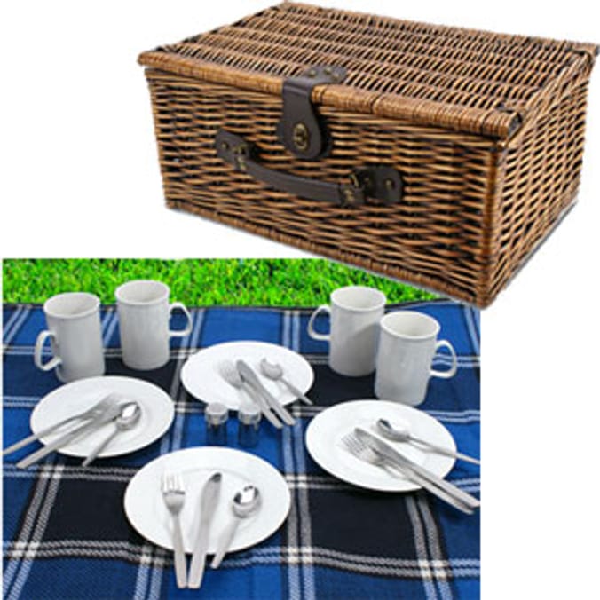 AA Deluxe Filled Picnic Hamper Basket