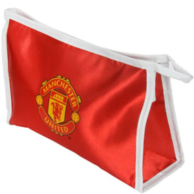 Manchester United Wash Bag Home Bargains